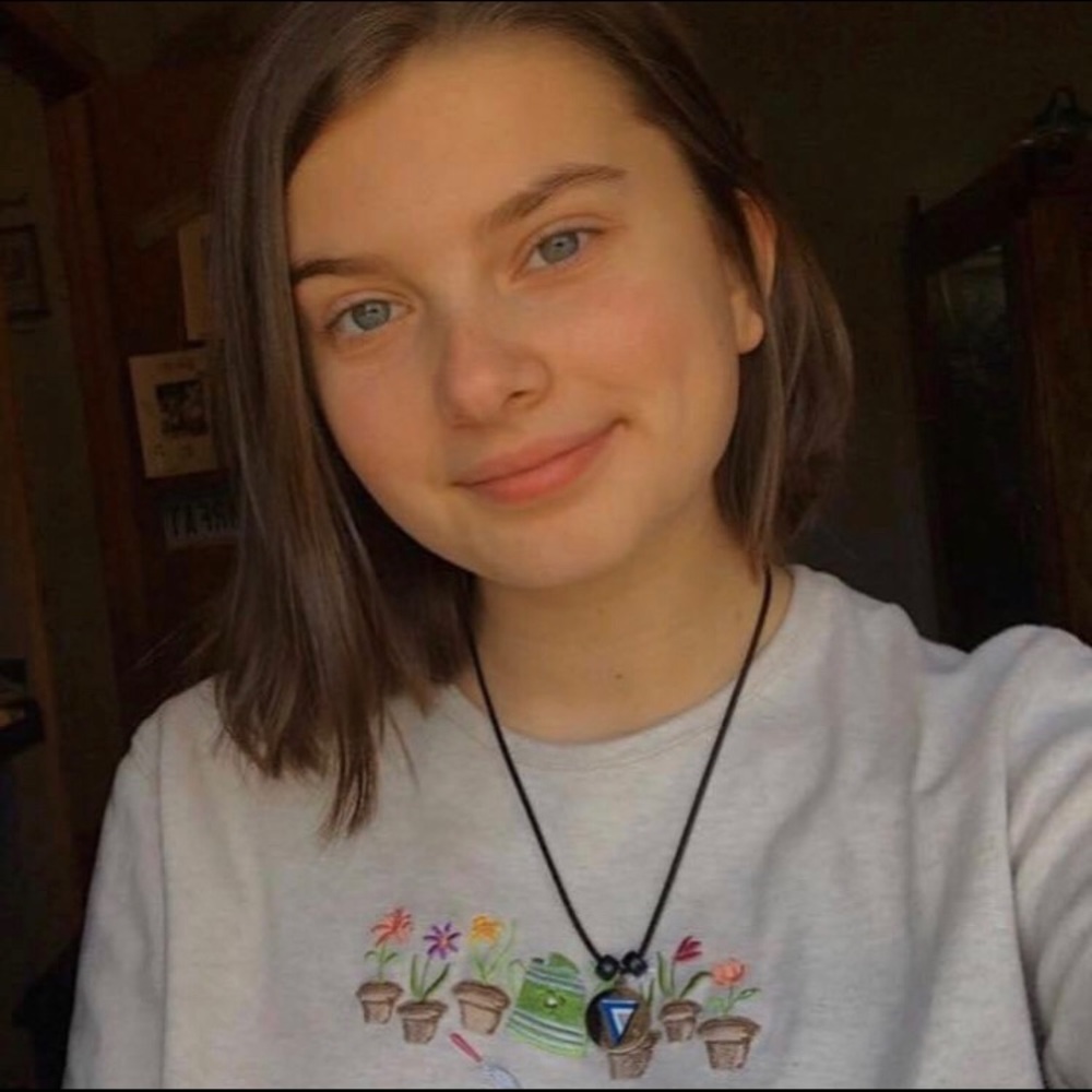 Meet your Posher, Julia